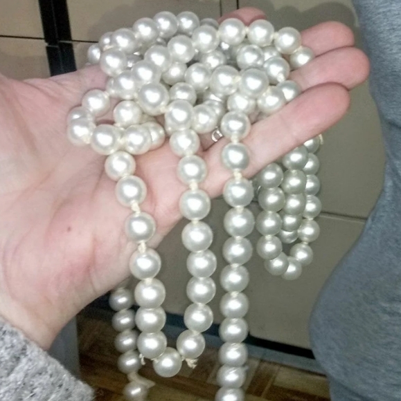 🤍 Vintage Super Long 86" Endless Strand Opera Flapper Derby Girl Pearl Necklace - Picture 2 of 6